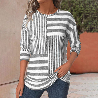 Van Aelen Amsterdam®| Gestreepte Blouse met Modieuze Twist