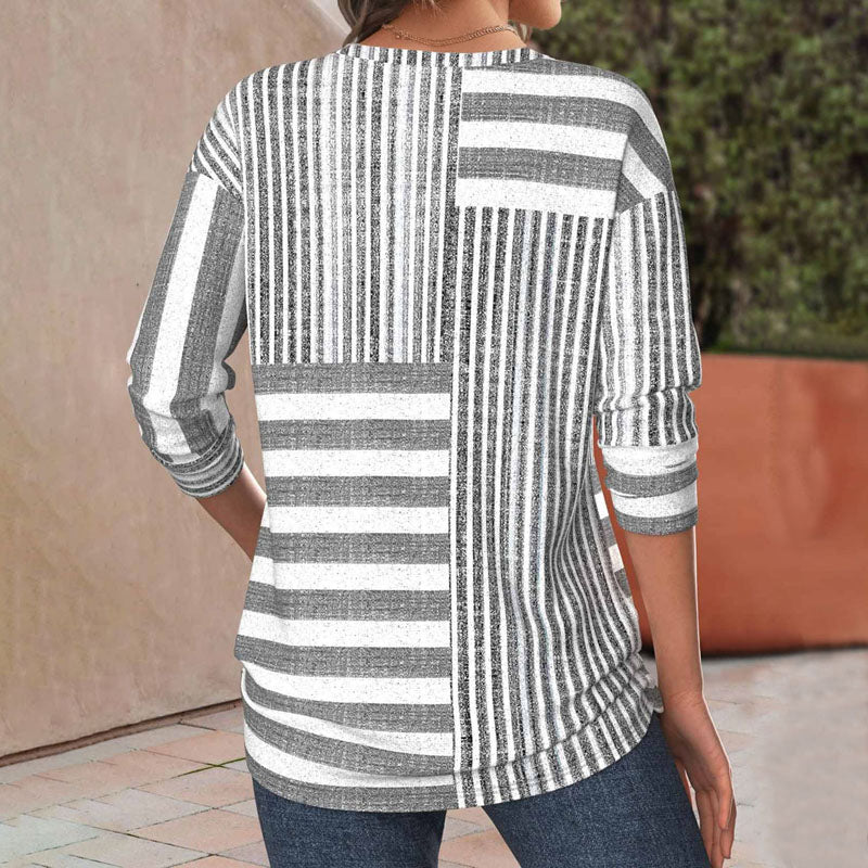 Van Aelen Amsterdam®| Gestreepte Blouse met Modieuze Twist