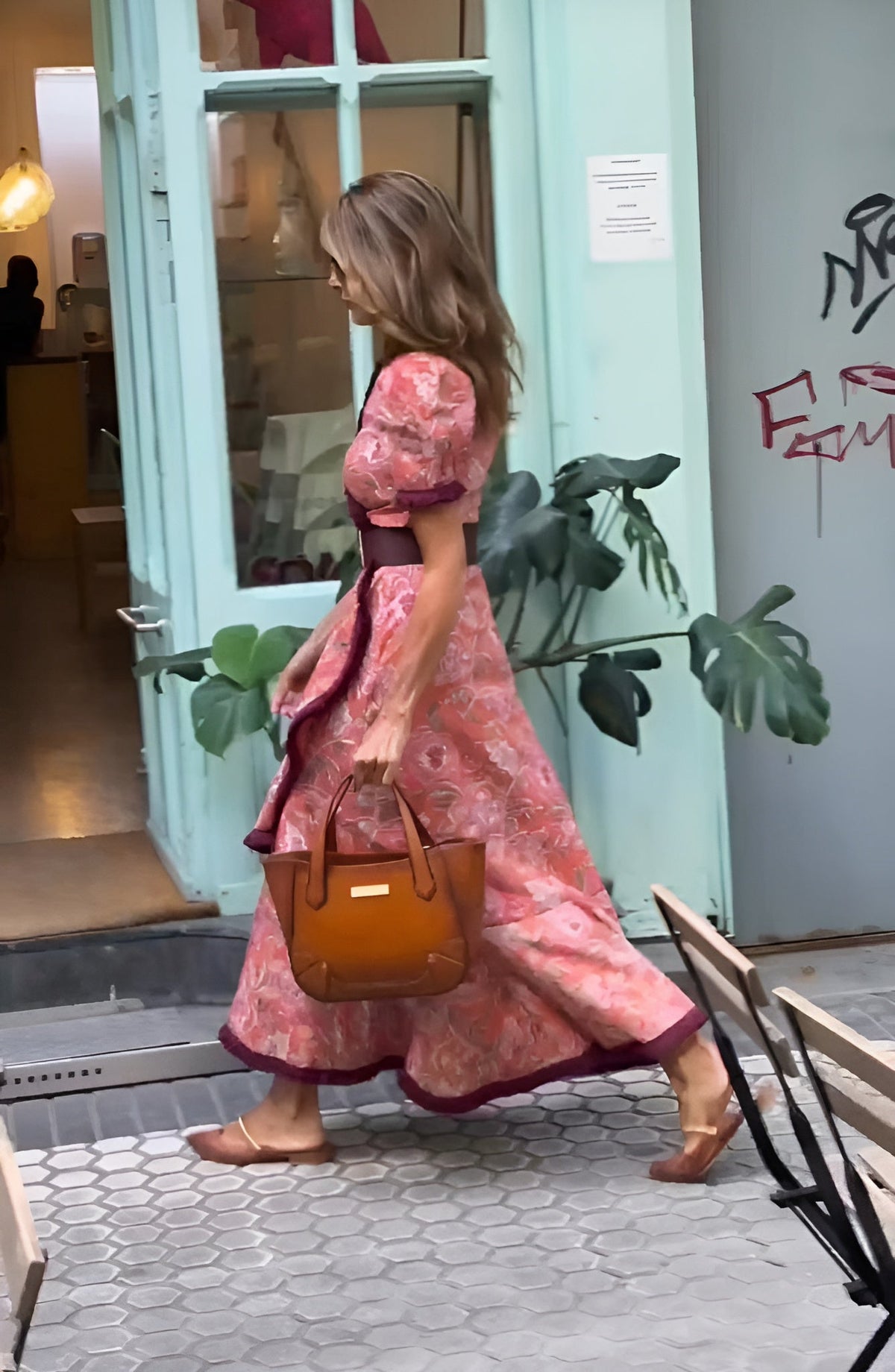 Van Aelen Amsterdam®| Elegante Roze Maxi Dress met Korte Mouwen