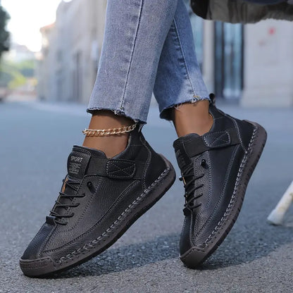 Van Beeck Amsterdam® | Comfortabele Sneakers met Brede Neus | Licht & Comfortabel